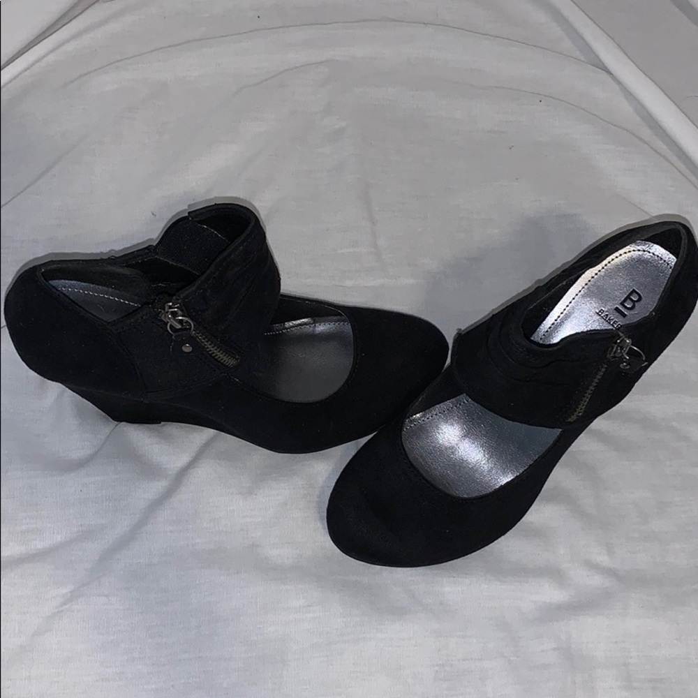 Bakers Wedge Pump